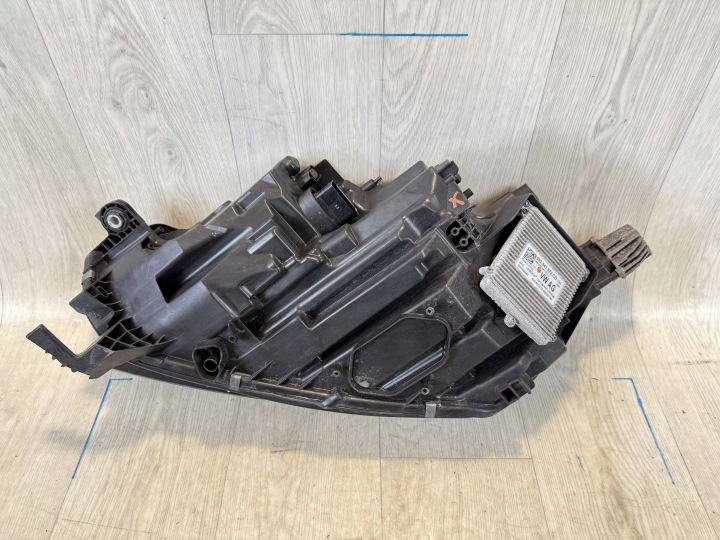 SKODA OCTAVIA MK IV 4 PHARE DROIT AVANT COMPLET LED EUROPE 5E4941016A