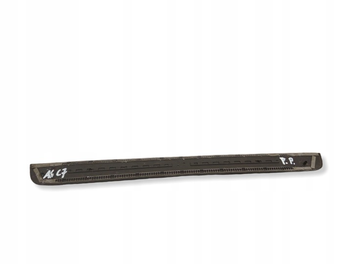 REVÊTEMENT MOULURE SEUIL PORTES AVANT DROITE AUDI A6 S6 C7 4G 4G0853374G
