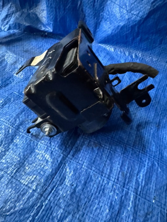 POMPE ABS PEUGEOT 9806742980 9809264780
