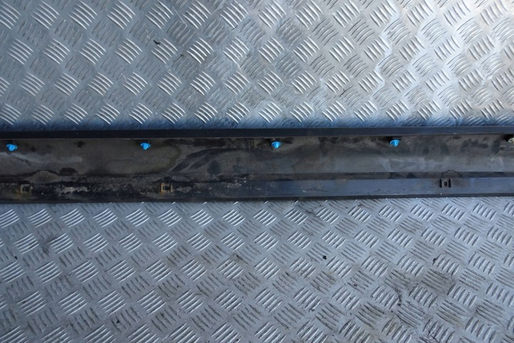 MITSUBISHI OUTLANDER II MOULURE SEUIL DROITE 08-