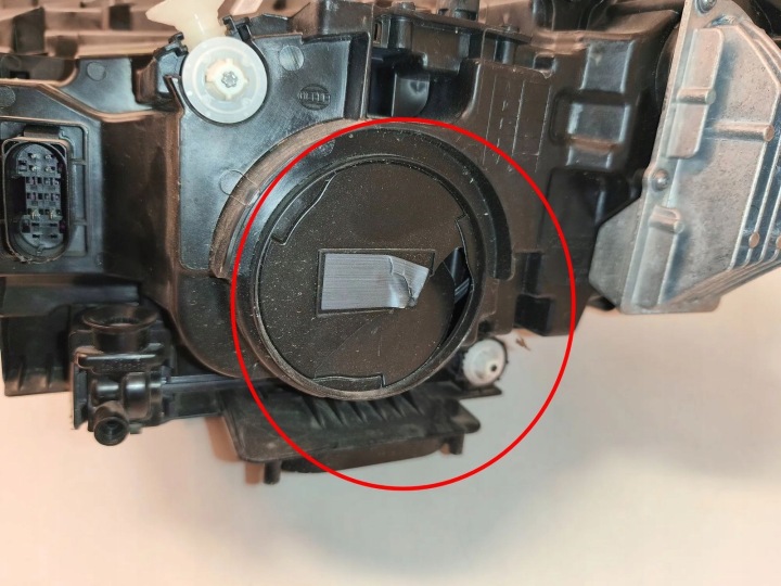 MERCEDES EQA EQB W243 PHARE DROITE AVANT AVANT A2439062801