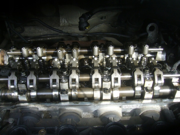 MASTER TRAFIC VIVARO MOWANO 2.5 DCI CULASSE COMPLÈTE ARBRES CLAVIER