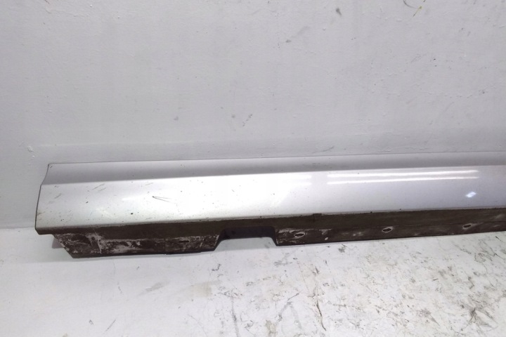 NADKLADKA SEUIL GAUCHE BMW 3 (E90) 7202651 2.0L DIESEL 130KW 2008