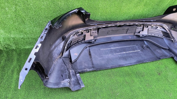 PARE-CHOCS ARRIÈRE PORSCHE TAYCAN 19- 9J1
