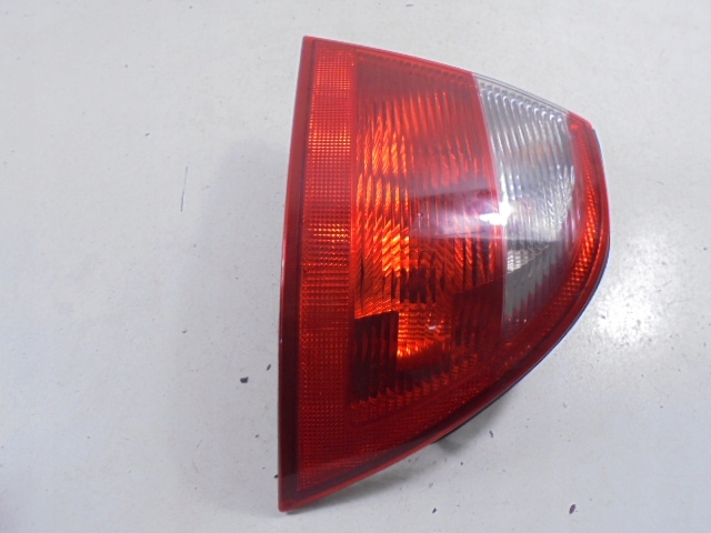 SAAB 9 5 I YS3E 01-05 PHARE ARRIÈRE ARRIÈRE DROITE INSERT 4D BERLINE LIFT 5142203