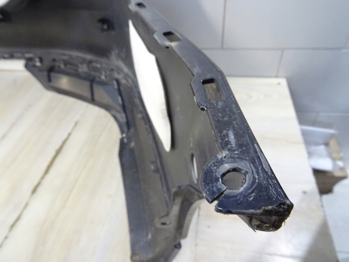 VW PASSAT B8 LIFT UNIVERSEL PARE-CHOCS ARRIÈRE 3G9807421B PDC6 HIGHLINE