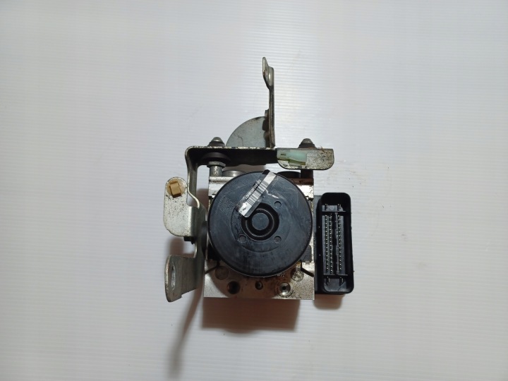 MITSUBISHI ASX LANCER PEUGEOT 4008 C4 AIRCROSS POMPE MODULE ABS ESP 4670A643