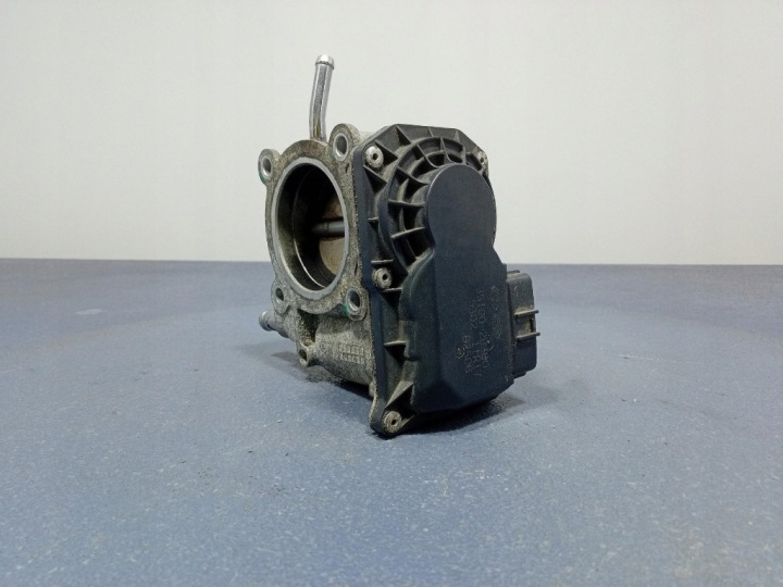 KIA CEED II 12- 1.6 16V GDI G4FD PAPILLON DES GAZ 35100-2B300