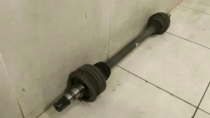 ARBRE DE TRANSMISSION MERCEDES S350 W221 RLH A2213501910 ARBRE DE TRANSMISSION ARRIÈRE GAUCHE MO…