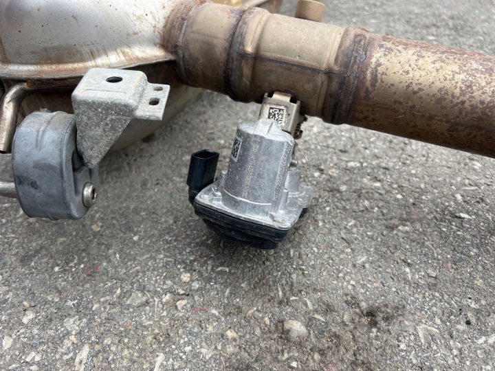 2023 AUDI A4 S4 B9 8W SILENCIEUX ÉCHAPPEMENT 8W0253411AH