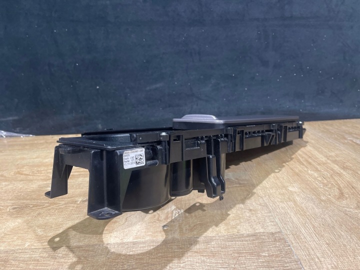 POIGNÉE SUR GODETS TUNNEL LAND ROVER RANGE ROVER SPORT L494 OE DK62-045H62-AD