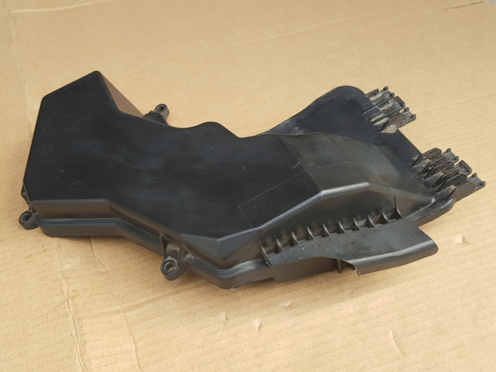 COMPLÈTE CHÂSSIS FUSIBLES PLASTIQUE AUDI A6 C6 4F1937575A 4F1937576B