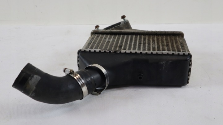HONDA CR-V IV 1.6 D 12- RADIATEUR ÉCHANGEUR AIR-AIR JD127100-4810