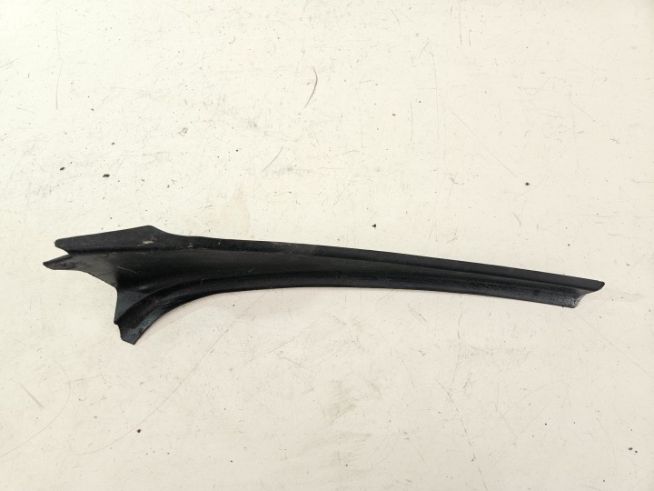 BOUCHON PLASTIQUE VIVARO C ROACE EXPERT 4 IV 981`2855077 9812855277