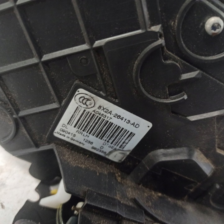 LAND ROVER EVOQUE SERRURE DE PORTE GAUCHE ARRIÈRE 8X2A-26413-AD