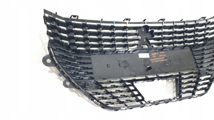 CALANDRE GRILLE PEUGEOT 208 II 9823210080 9828636480