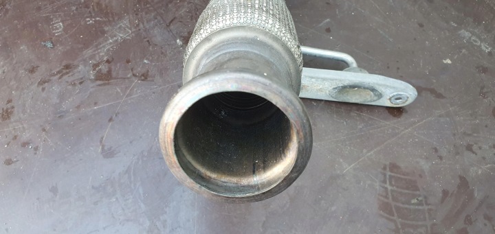 TUYAU D'ÉCHAPPEMENT PAPILLON DES GAZ 2.0 TDI AUDI A3 8V 5Q0253059DT 51500202
