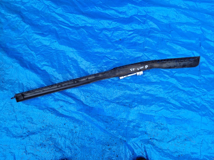 OPEL-CZESCI VECTRA C LÈVRE SPOILER DROIT PARE-CHOCS AVANT LIFT 13182894