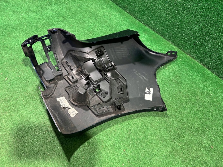 MERCEDES CITAN II W420 ANGLE PARE-CHOCS GAUCHE ARRIÈRE ARRIÈRE A4208851800