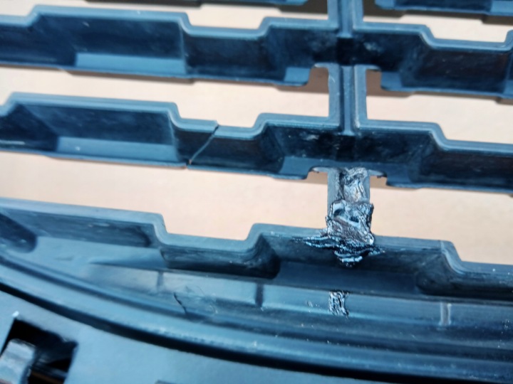 VOLVO XC60 II R-DESIGN GRILLE PARE-CHOCS AVANT