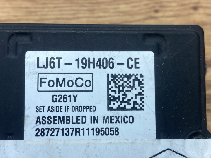 CAMÉRA RADAR AVANT FORD ESCAPE KUGA MK3 2020+ USA
