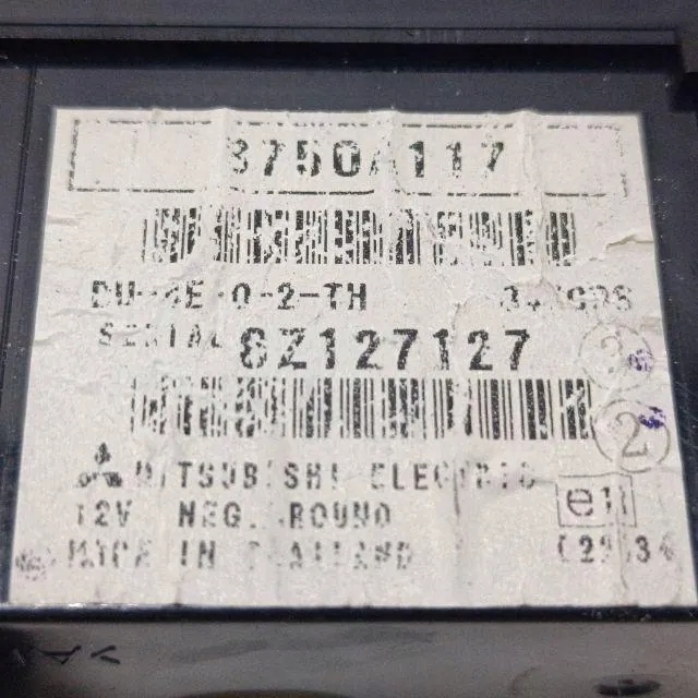 ÉCRAN HUD MONITEUR MITSUBISHI COLT 2007 8750A117