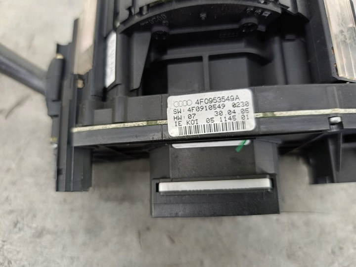 COMMUTATEUR COMPOSITE AUDI A6 C6 4F0953549A 4F09105494E0953521B 4E0953541A