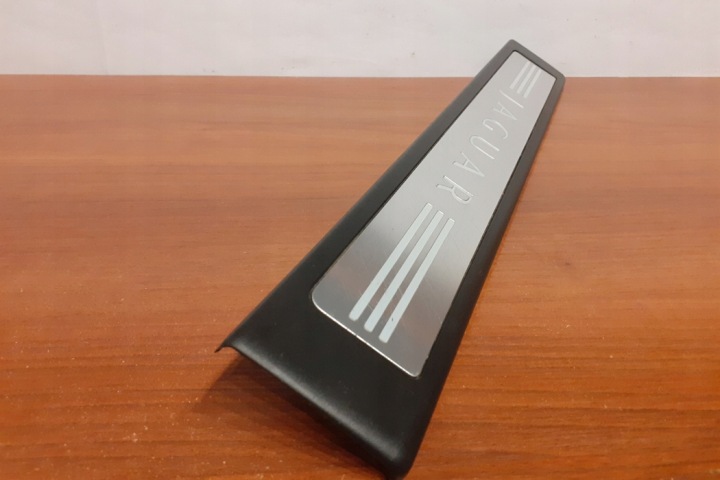 PROTECTION SEUIL JAGUAR XF (X250) 5138 3.0L DIESEL 177KW 2013