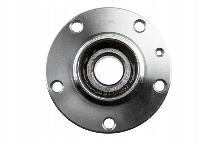 MOYEU ROUES ARRIÈRE OPEL CORSA D 06- FREINS DISQUE