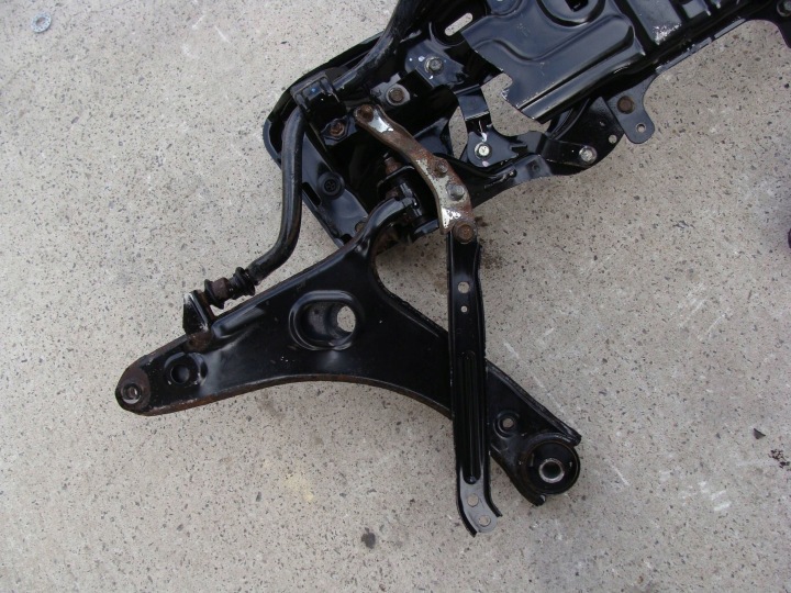 CHÂSSIS POUTRE SUSPENSIONS BRAS DE SUSPENSION SUBARU XV NON MALOWANE NON NAPRAWIANE