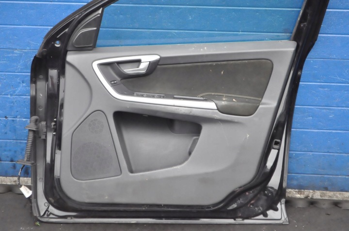 VOLVO XC60 I PORTES DROIT AVANT 452-46