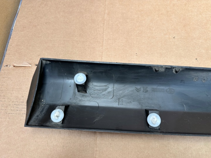CITROEN JUMPY III MOULURE PORTES DROIT AVANT 9808747077