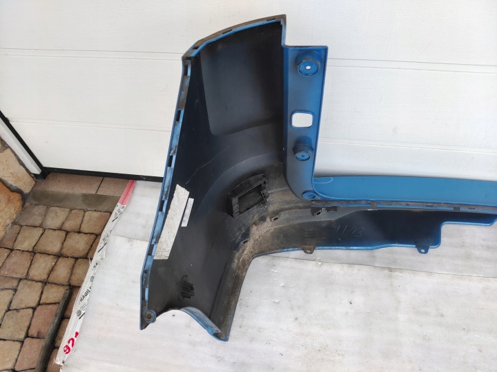 VW TRANSPORTER CARAVELLE MULTIVAN T7 7T0 21- PARE-CHOCS ARRIÈRE 7T0807421K