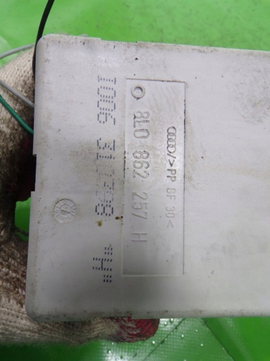 AUDI A3 8L POMPE CENTRAL SERRURE 8L0862257H