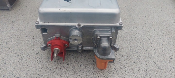 JEEP WRANGLER JL 22 23 MODULE CHARGEUR CONVERTISSEUR BATTERIES PHEV 4XE NR 128