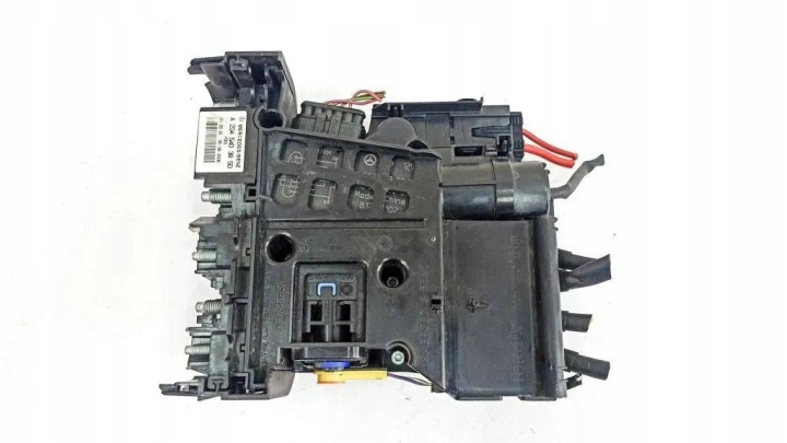 BOÎTE FUSIBLES MERCEDES-BENZ C (W204) A2045403850 34314602 2.1L