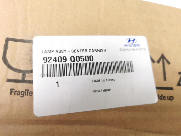 PHARE ARRIÈRE RÉFLECTEUR DANS COUVERCLE DE COFFRE LANTERNE ARRIÈRE HYUNDAI BAYON 2021- OE 92409 Q0500