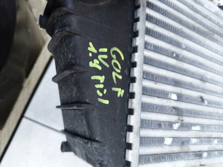 VW GOLF IV ÉCHANGEUR AIR-AIR RADIATEUR AIR DE CHARGE NISSENS 96487
