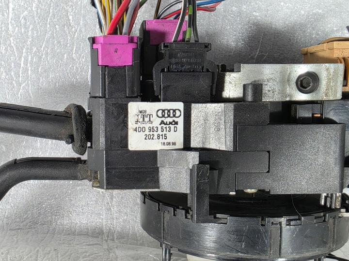 COMMUTATEUR COMPOSITE AUDI A4 B5 4D0953513D 8D0953503A 202.815 1.8 20V
