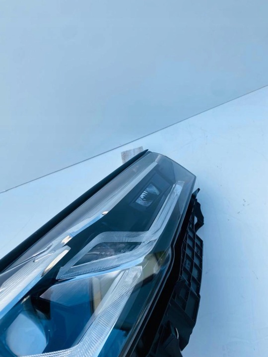 BMW 5 G30 G31 2021 DROITE CÔTÉ PHARE AVANT