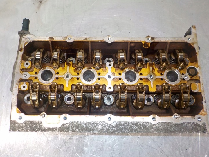 VOLKSWAGEN GOLF V 1.6 16V FSI BLF BLP CULASSE MOTEUR 03C103358F