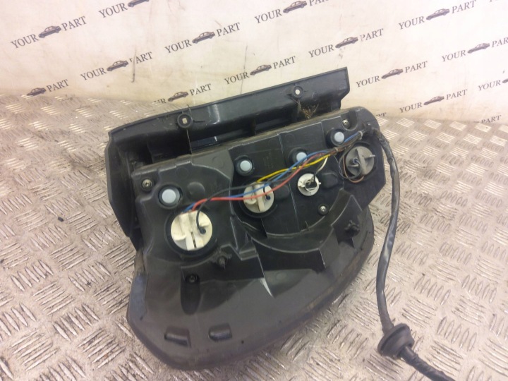 PHARE DROITE ARRIÈRE CHEVROLET CAPTIVA (C100, C140) 95905418 2.2L DIESEL 135KW