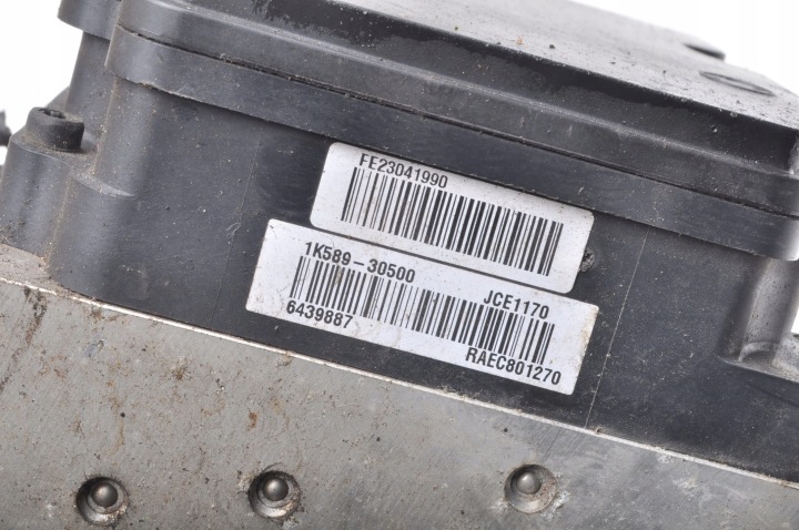 HYUNDAI IX20 1.4 16V 90KM POMPE ABS 61589-42100