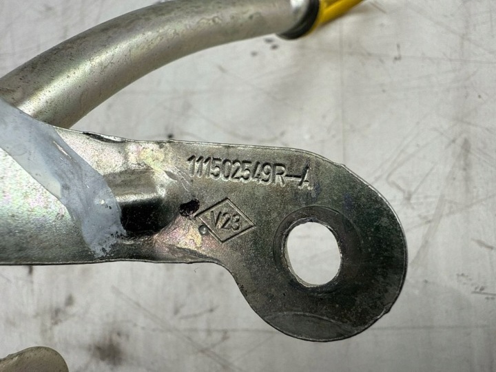 NISSAN OE 111502549R