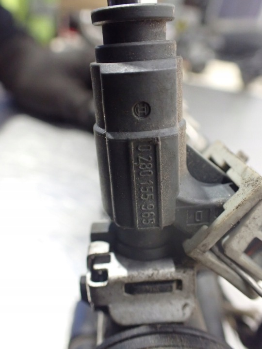 MOULURE INJECTION OPEL ASTRA G 1.2