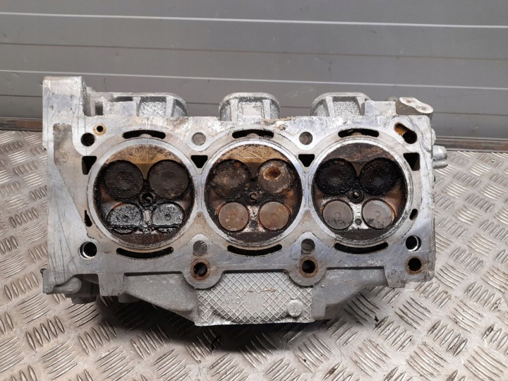 CHRYSLER PACIFICA 04893810AF AVANT CULASSE MOTEUR