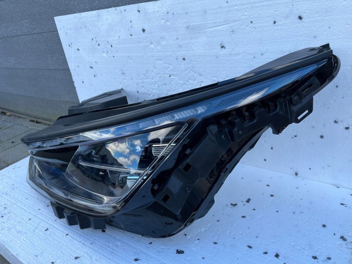 PHARE GAUCHE KIA EV6 EV-6 COMPLET LED 92101-CV130 2021