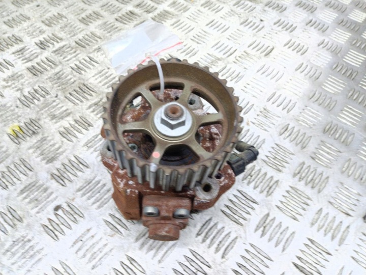 RENAULT MEGANE III 1.9DCI POMPE INJECTION 0445010216