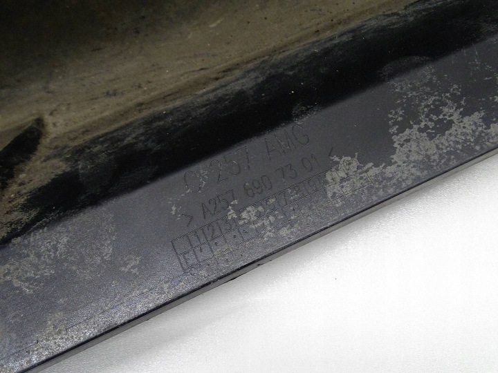 MOULURE SEUIL GAUCHE GAUCHE MERCEDES CLS AMG W257 A2576907301