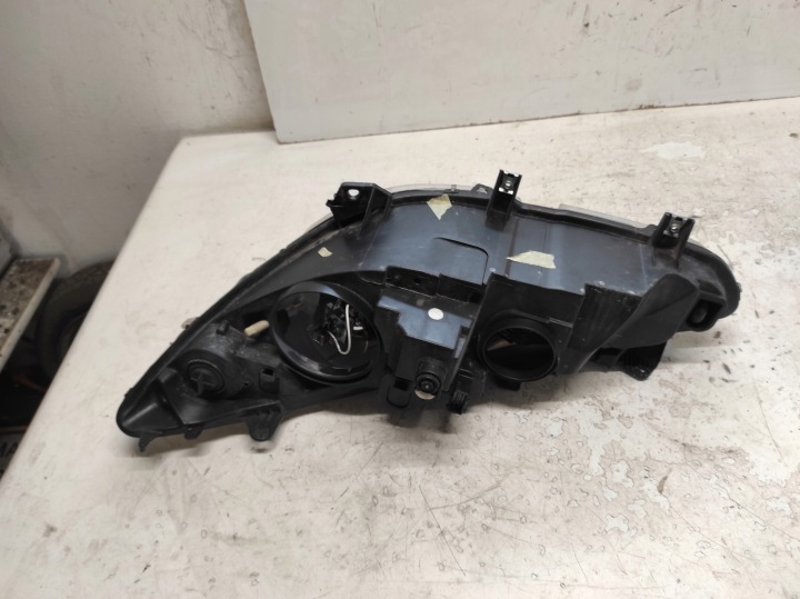 PEUGEOT 307 LIFT 05- PHARE DROITE AVANT 9681832280